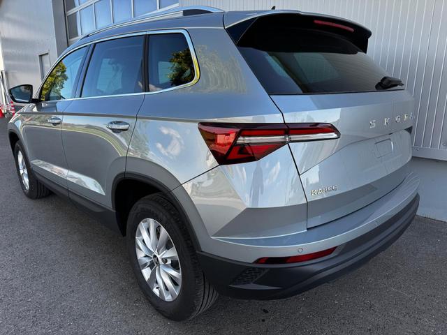 Skoda Karoq Selection 1.5 TSI DSG GV5 AHK Navi ACC 