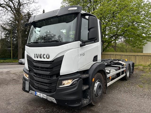 Iveco X-WAY AD280X46Y/PS ON Palfinger PH T20 SLD5 