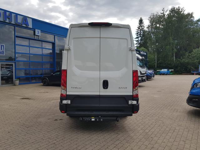 Iveco Daily 35S18HA8V *AHK*RADIO*KAMERA*KLIMA* 
