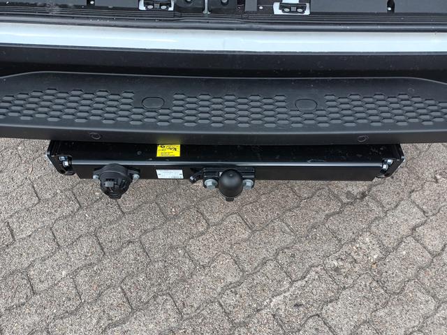 Iveco Daily 35S18HA8 V 3520L mit AHK, Rückfahrkamera 