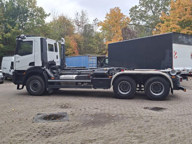 Iveco X-Way AD300X46Z/P HR OFF MEILER ABROLLKIPPER KAMERA, MIRROR CAMS 