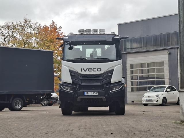 Iveco X-Way AD300X46Z/P HR OFF MEILER ABROLLKIPPER KAMERA, MIRROR CAMS 