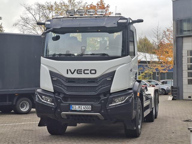 Iveco X-Way AD300X46Z/P HR OFF MEILER ABROLLKIPPER KAMERA, MIRROR CAMS 