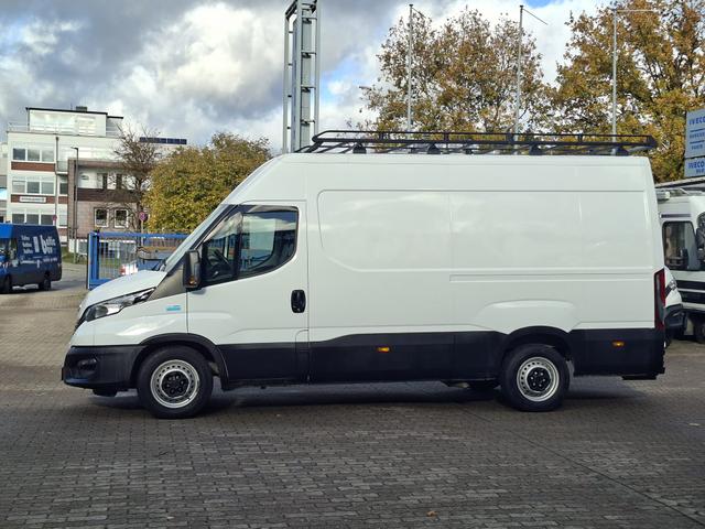 Iveco Daily 35S14EV Radio*Kamera*Regal*AHK*Dachgepäckträger* 