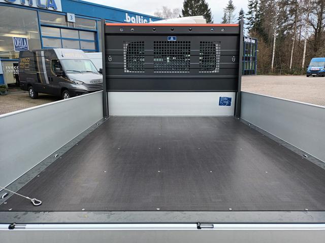 Iveco Daily 35S16H3.0A8YD *2,8m Pritsche*KLIMA*AHK*RADIO* 