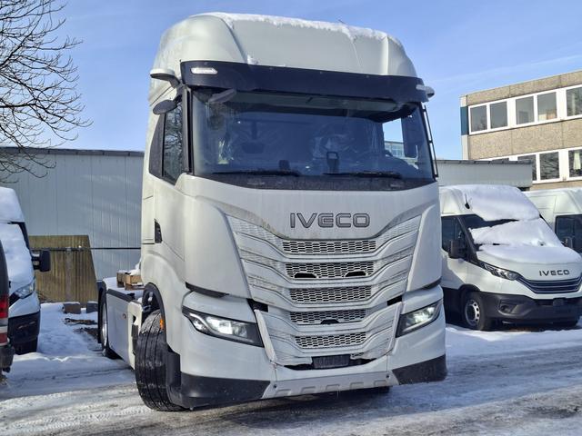 Iveco S-Way - 