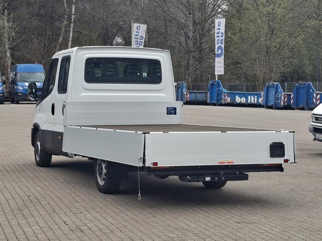 Iveco Daily 35S18HA8 DOKA PRITSCHE*AHK*NAVI*STANDHEIZUNGIZUNG* 