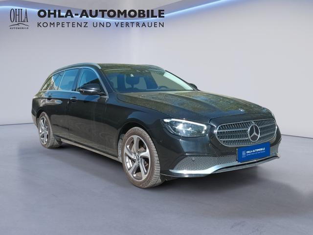 Mercedes-Benz E-Klasse E 300 (213.253) T Avantgarde*ACC*AHK*AMBIENTE*BURMESTER*CAM* 