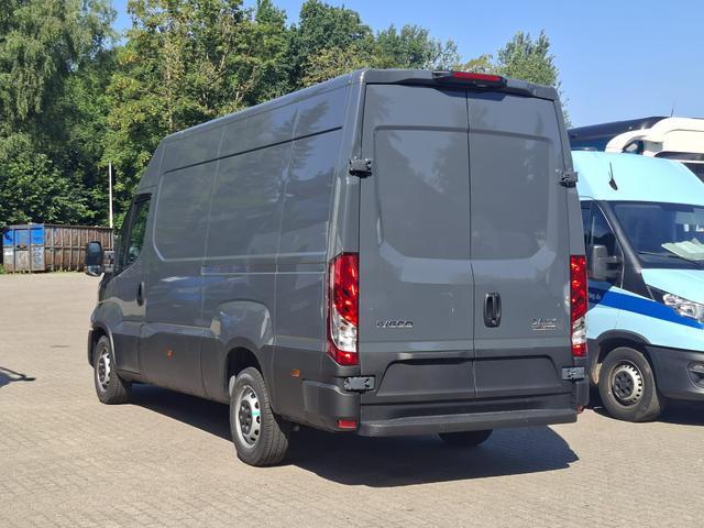 Iveco Daily 35S18HA8V *KLIMA*RADIO*KAMERA*AUSBAU* 
