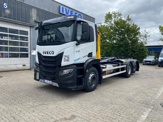 Iveco X-Way - AD280X46Y/PS ON Palfinger PH T20 SLD5