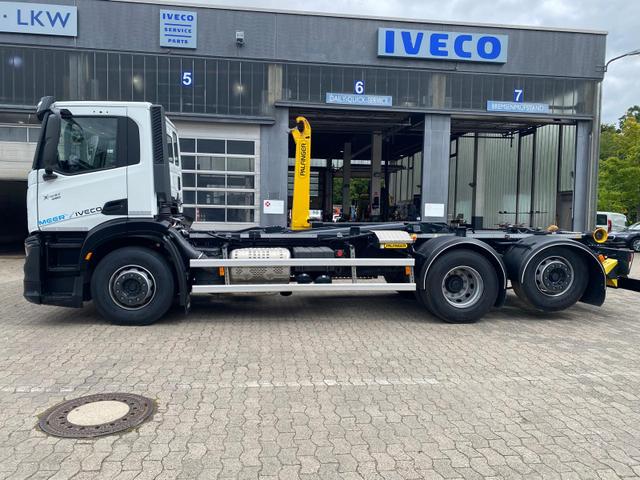 Iveco X-Way AD280X46Y/PS ON Palfinger PH T20 SLD5 