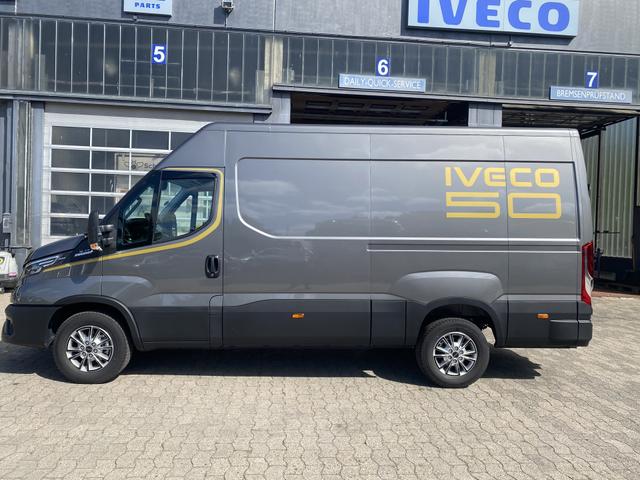 Iveco Daily 35S21HA8V/P*SthZ*ACC*LED*50 Jahre 