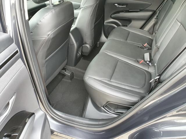 Hyundai TUCSON Comfort 1.6 T-GDI 150PS 4x2 inkl. KLIMAAUTOM. 8"-RADIO/DAB/USB/BT/APPLE CARPLAY+ANDROID AUTO DIG. COCKPIT VOLL-LED-SCHEINW. LICHTSENSOR TEMPOMAT PS HI+KAMERA ALARM 17"ALU 110KW/150PS 
