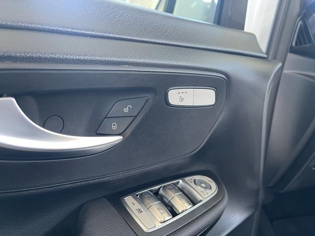 Mercedes-Benz V 300d 