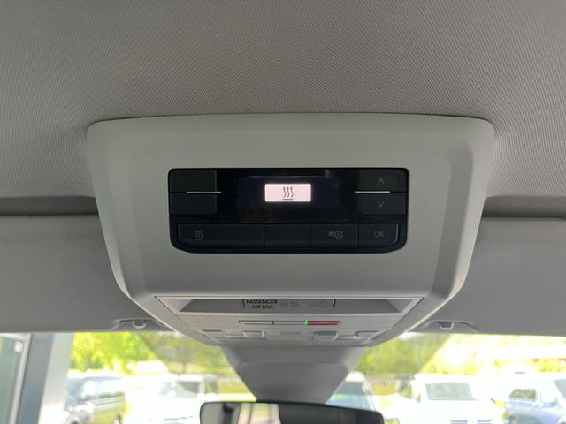 Volkswagen T6.1 Multivan Generation Six FWD 