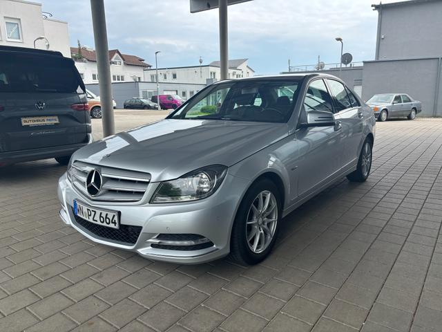 Mercedes-Benz C 180 CGI BlueEfficiency (204.049) 