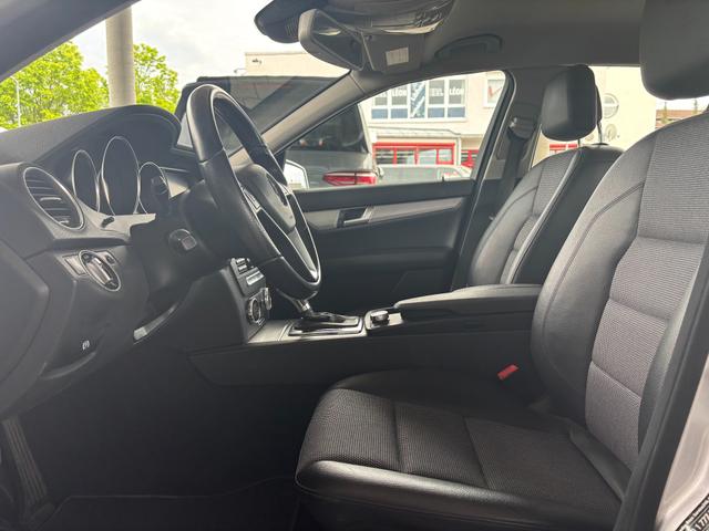 Mercedes-Benz C 180 CGI BlueEfficiency (204.049) 