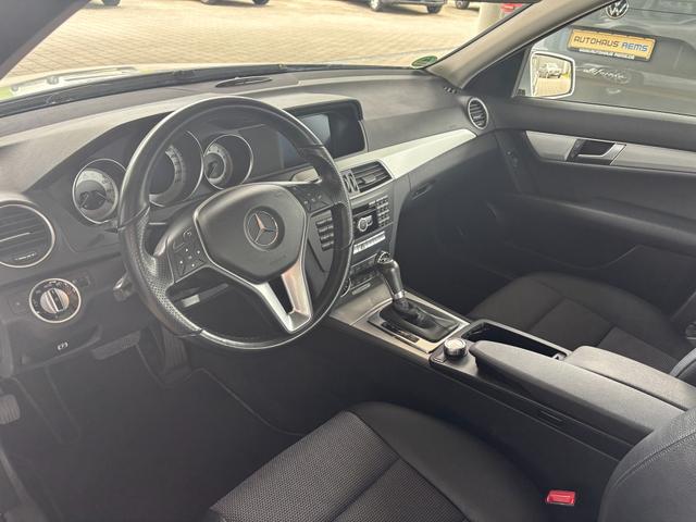 Mercedes-Benz C 180 CGI BlueEfficiency (204.049) 