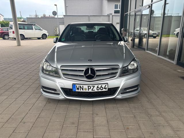 Mercedes-Benz C 180 CGI BlueEfficiency (204.049) 