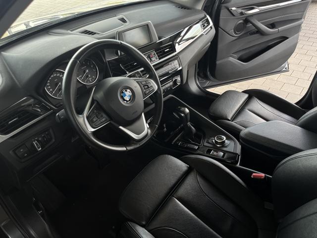 BMW X1 xDrive 20 i Sport Line 