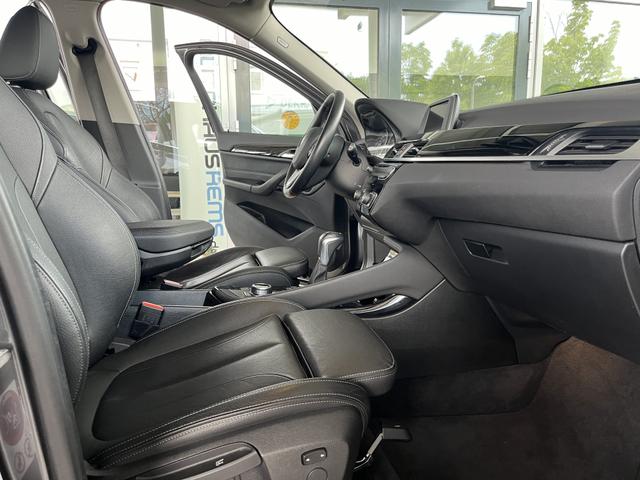 BMW X1 xDrive 20 i Sport Line 