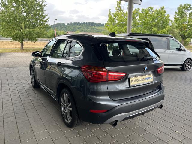 BMW X1 xDrive 20 i Sport Line 