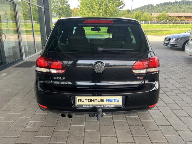 Volkswagen Golf VI Highline 