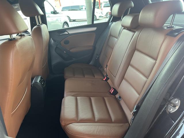 Volkswagen Golf VI Highline 