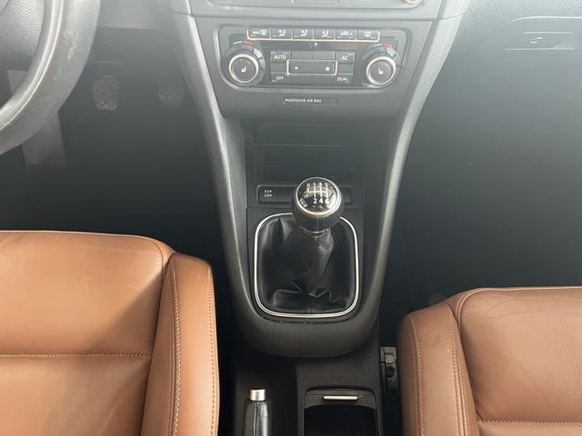 Volkswagen Golf VI Highline 