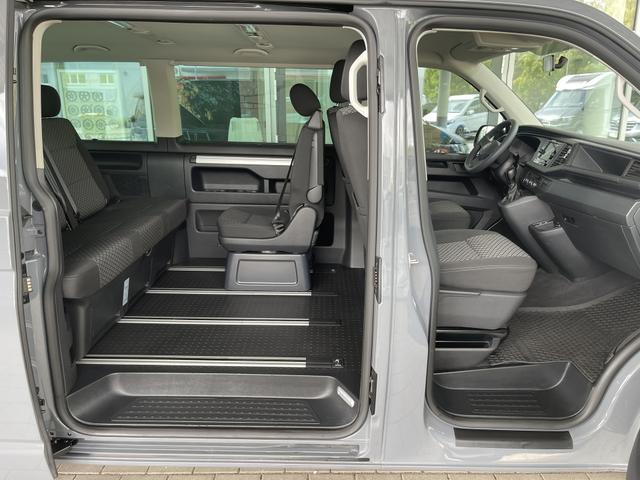 Volkswagen T6.1 Multivan Family FWD 