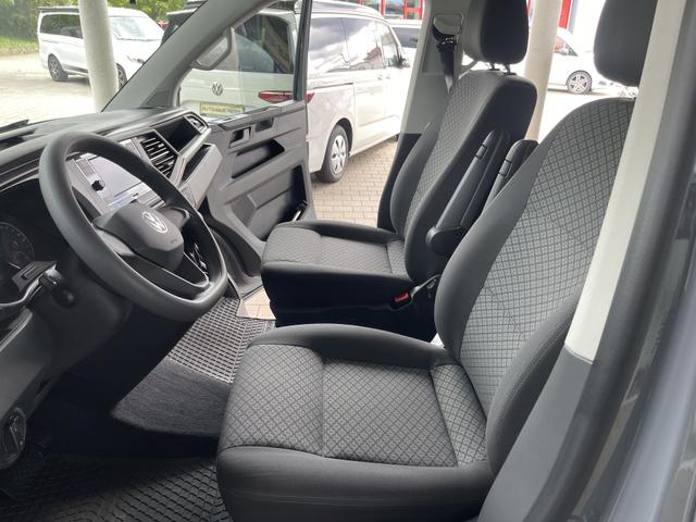 Volkswagen T6.1 Multivan Family FWD 