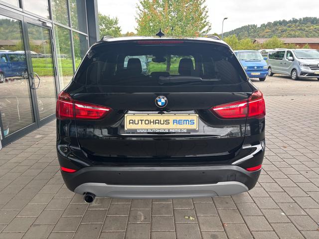 BMW X1 sDrive 18 i Advantage 18i 