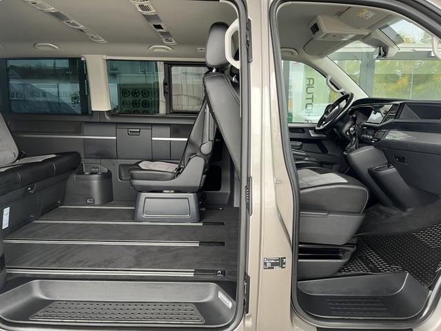 Volkswagen T6.1 Multivan Generation Six FWD 