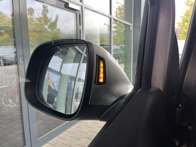 Volkswagen T6.1 Multivan Generation Six FWD 