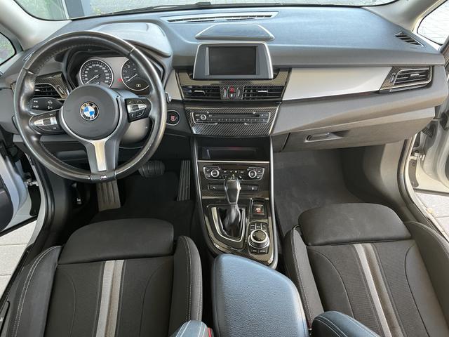 BMW 2er Active Tourer 218 i Advantage 