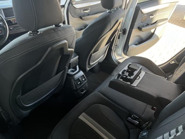 BMW 2er Active Tourer 218 i Advantage 
