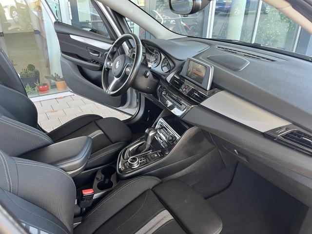 BMW 2er Active Tourer 218 i Advantage 
