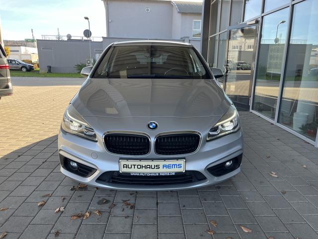 BMW 2er Active Tourer 218 i Advantage 