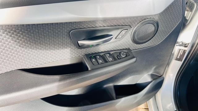 BMW 2er Active Tourer 218 i Advantage - 218i 