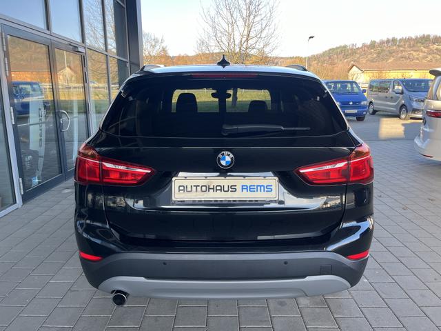 BMW X1 xDrive 18 d Advantage 