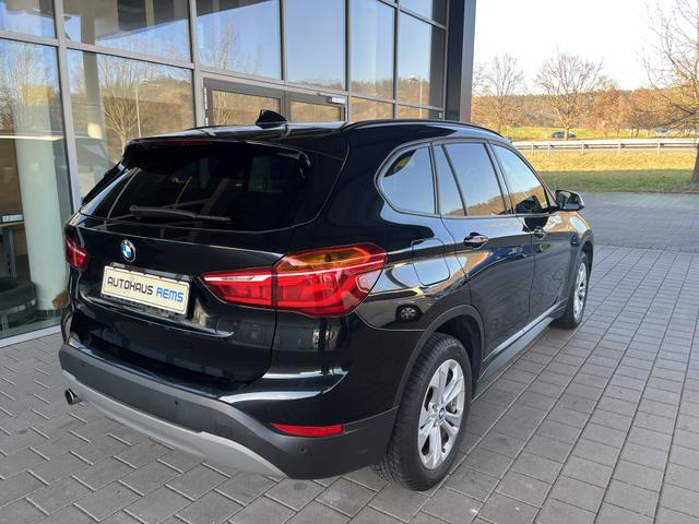 BMW X1 xDrive 18 d Advantage 