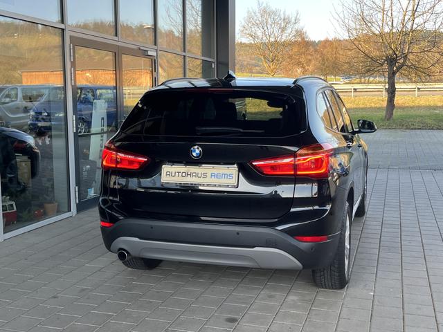 BMW X1 xDrive 18 d Advantage 