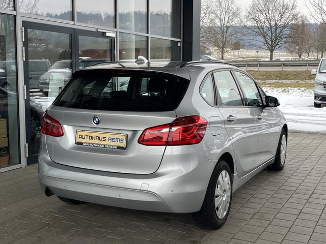 BMW 2er Active Tourer 218 i Advantage 