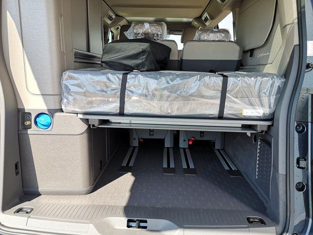 Volkswagen T7 California Coast 2.0 TDI DSG 110 kW (150 P 