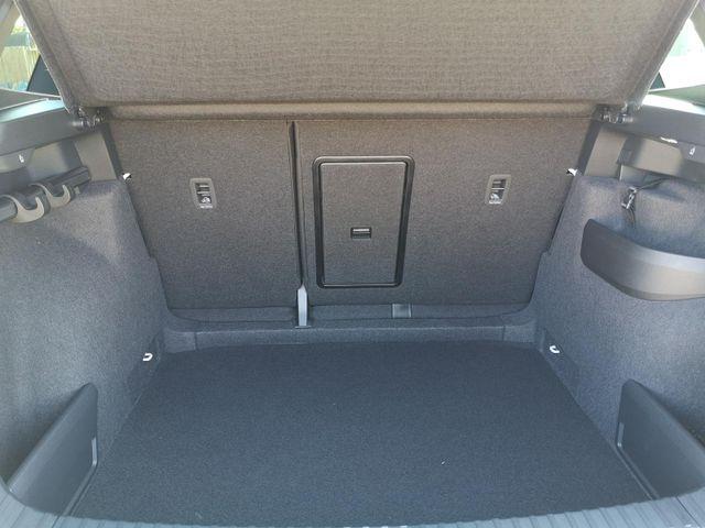 Skoda Karoq Sportline 2.0TDI DSG 4x4 AHK Matrix Pan 