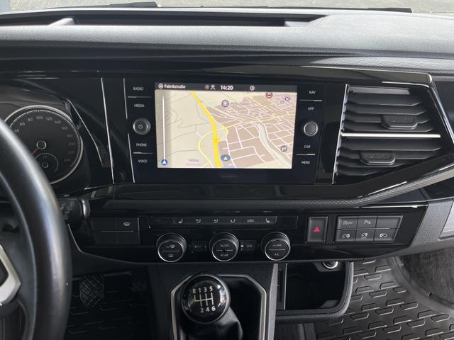 Volkswagen T6 Multivan Generation Six FWD 