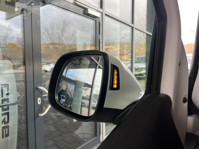 Volkswagen T6 Multivan Generation Six FWD 