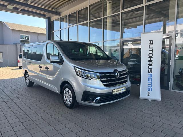 Renault Trafic - L2H1 3,0t (8/9 Sitze) Life