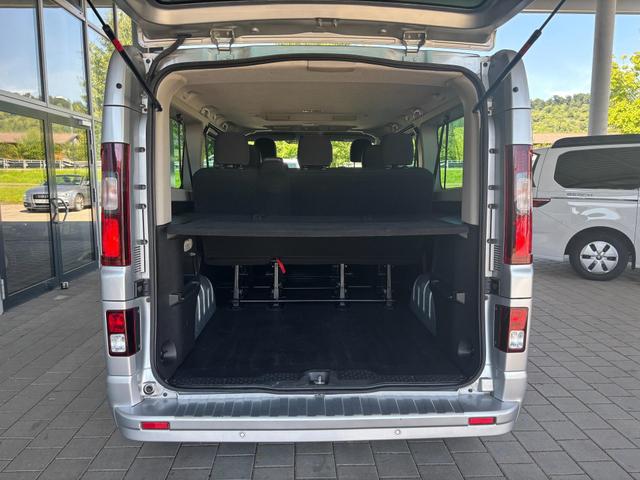 Renault Trafic L2H1 3,0t (8/9 Sitze) Life 