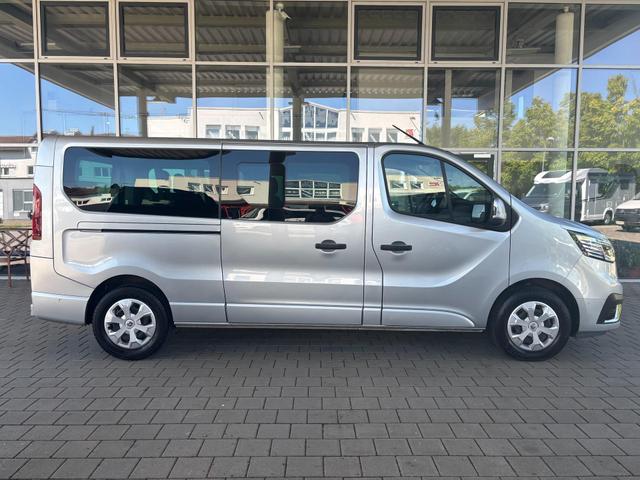 Renault Trafic L2H1 3,0t (8/9 Sitze) Life 